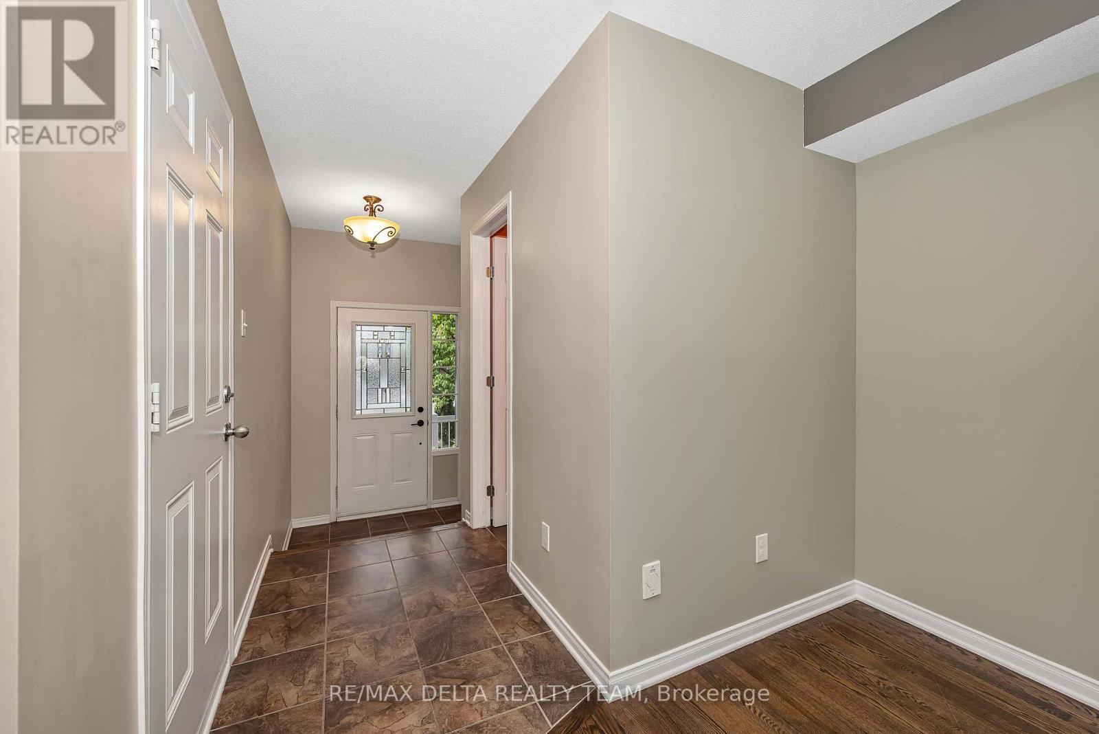 253 CITYVIEW CRESCENT - 6