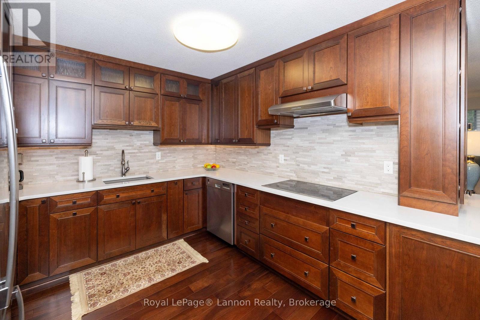 #303 500 TOLEDO STREET - 4