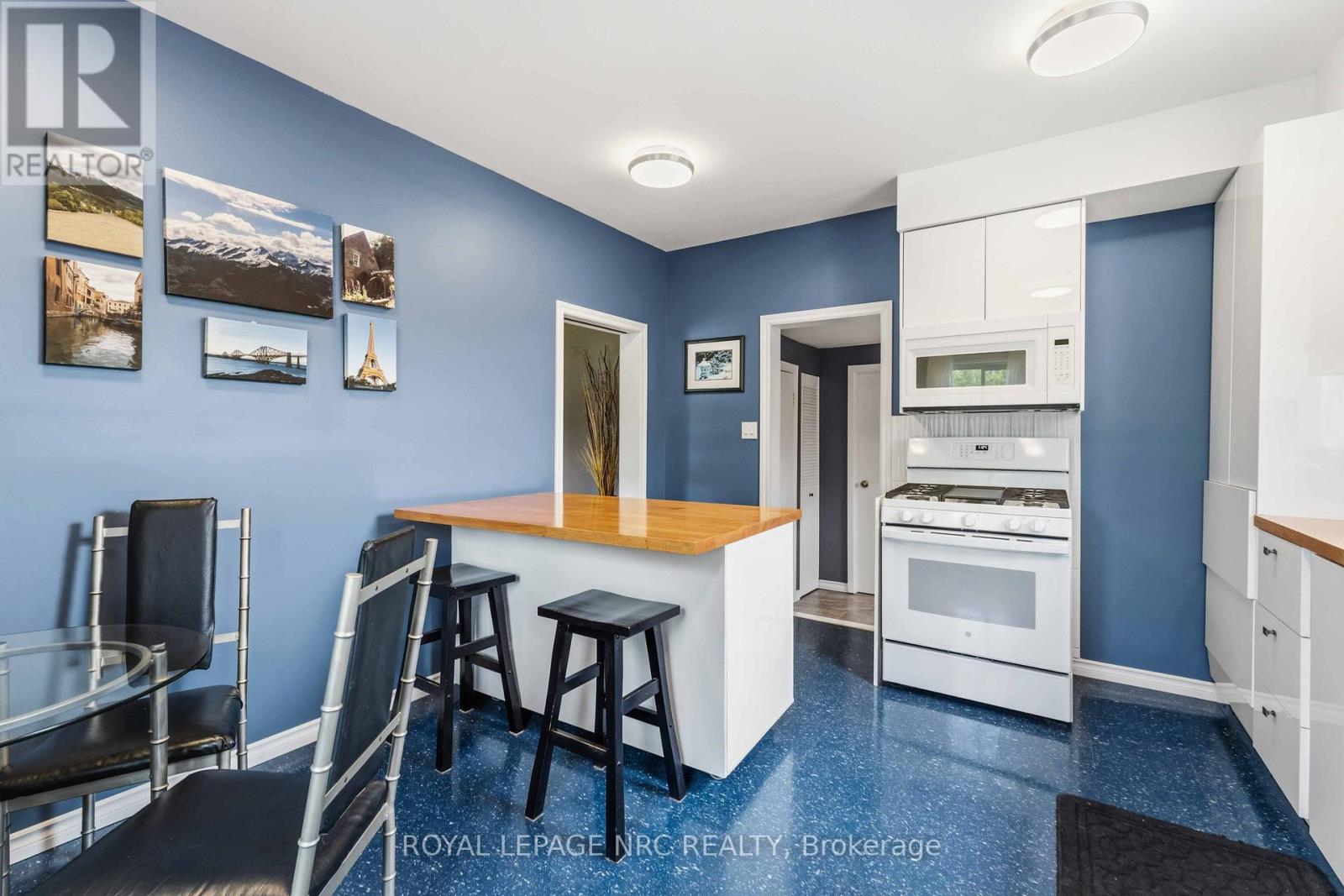 304 SCOTT STREET S - 15