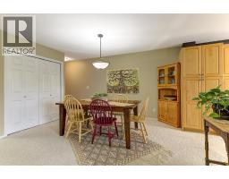 1672 Thayer Court, Kelowna, BC V1Y8M2 Photo 11