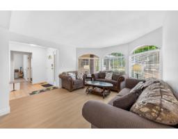 15482 112 Avenue, Surrey, BC V3R6H1 Photo 10