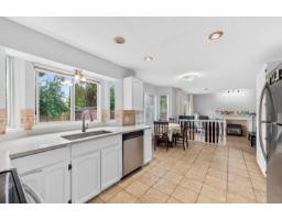 15482 112 Avenue, Surrey, BC V3R6H1 Photo 19