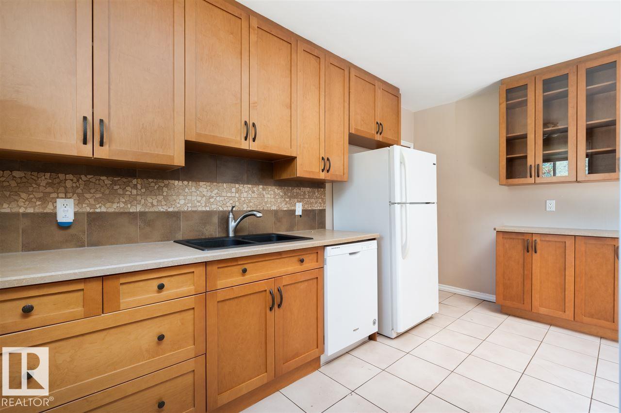 11730 125 ST NW - 4