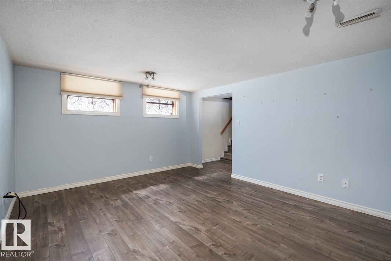 11730 125 ST NW - 7