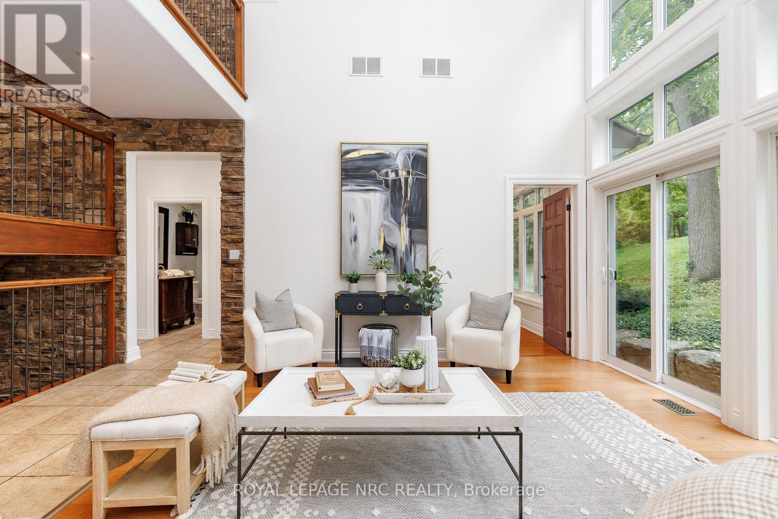 50 TREMONT DRIVE - Image 19