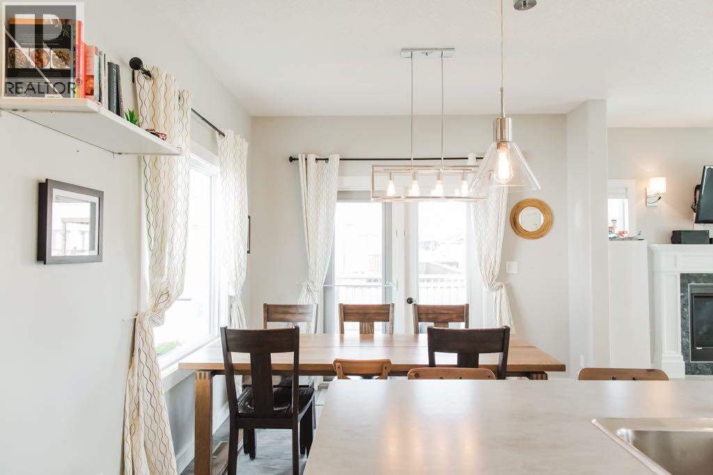 10208 124A Avenue - 21