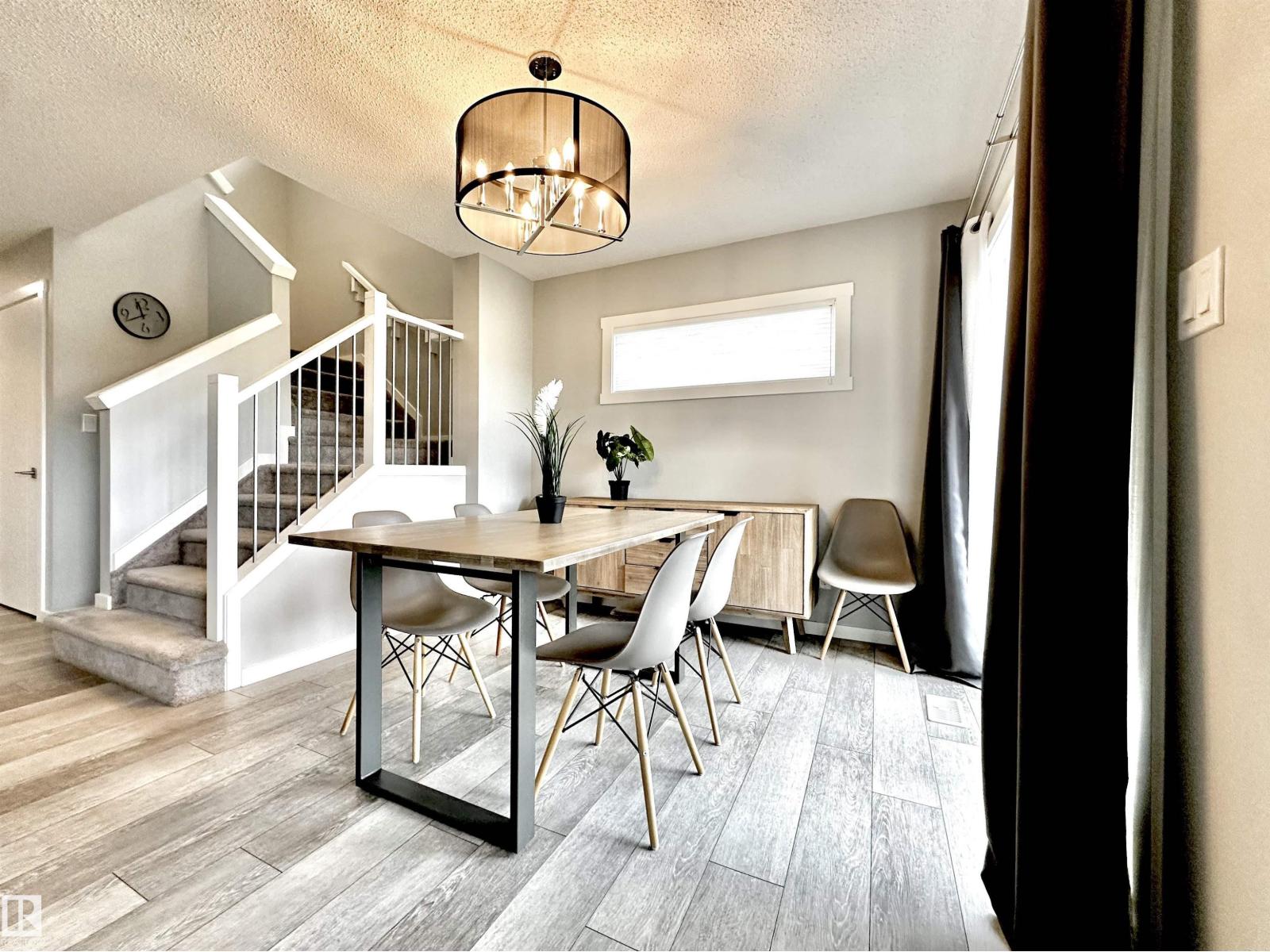 20947 95 AV NW - 16