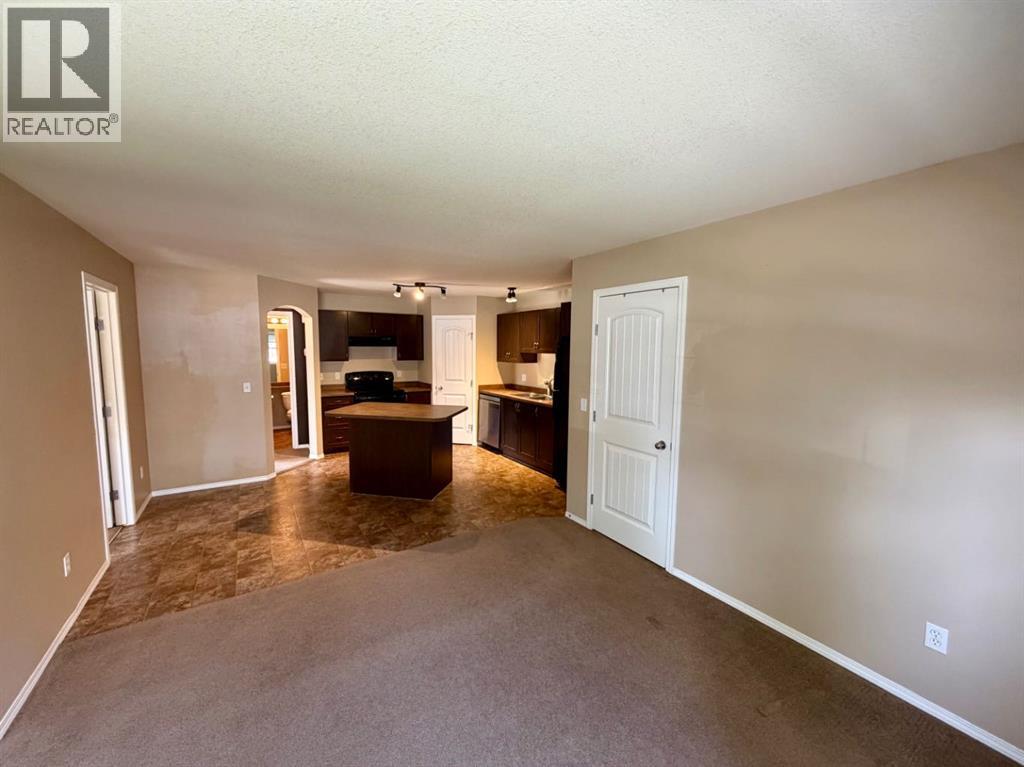 #415 31 Jamieson Avenue - 5