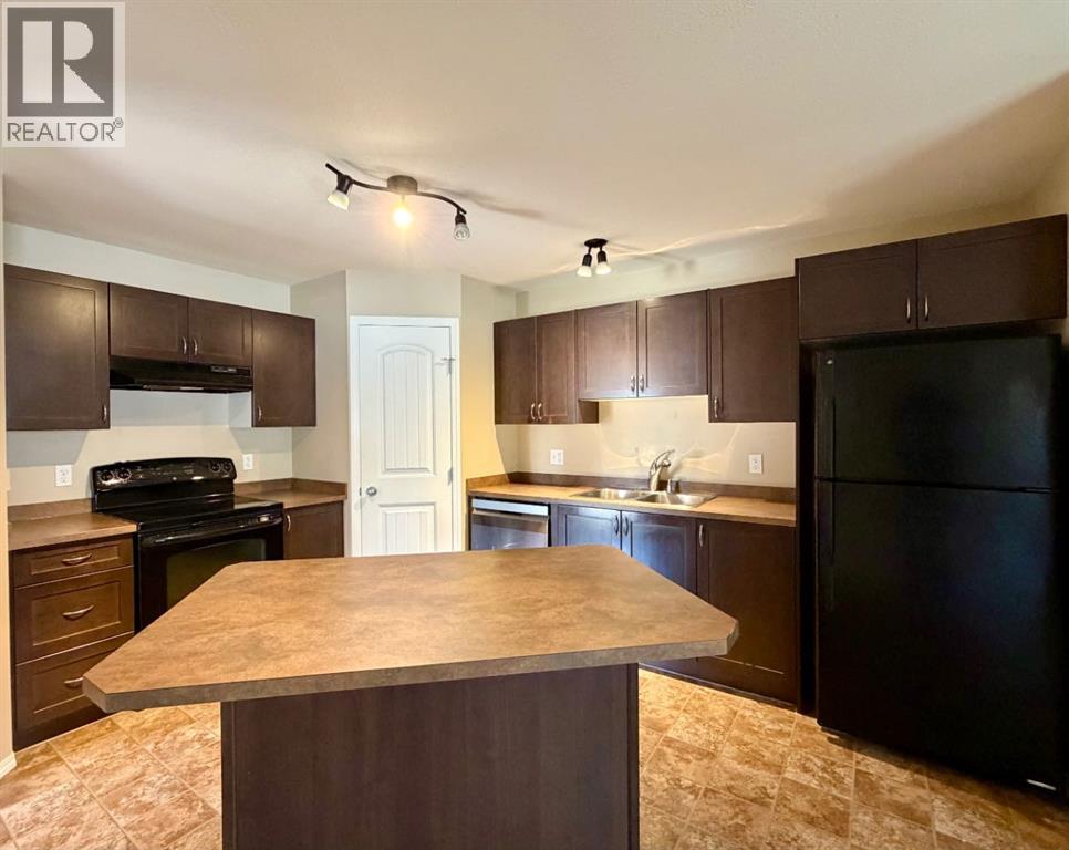 #415 31 Jamieson Avenue - 6