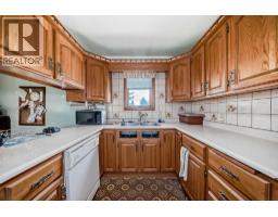 2622 42 Street Se, Calgary, AB T2B1G7 Photo 14