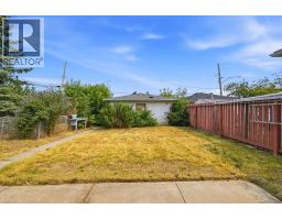 2622 42 Street Se, Calgary, AB T2B1G7 Photo 42