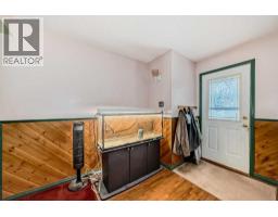 2622 42 Street Se, Calgary, AB T2B1G7 Photo 8