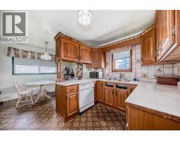 2622 42 Street Se, Calgary, AB T2B1G7 Photo 13