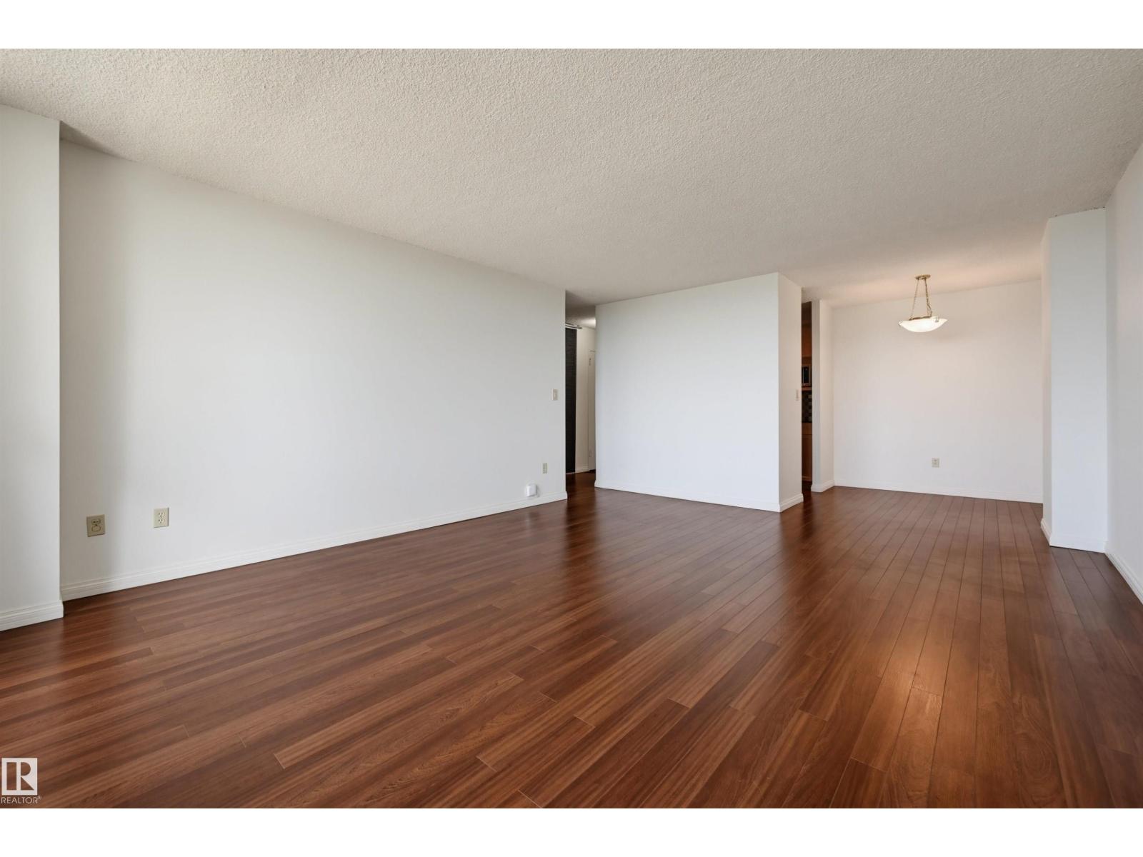 #1502 13910 STONY PLAIN RD NW - 4