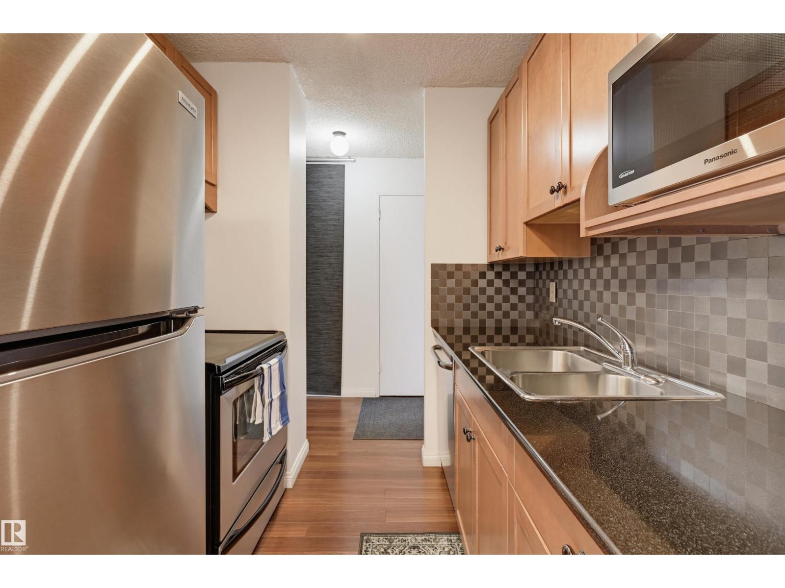 #1502 13910 STONY PLAIN RD NW - Image 8