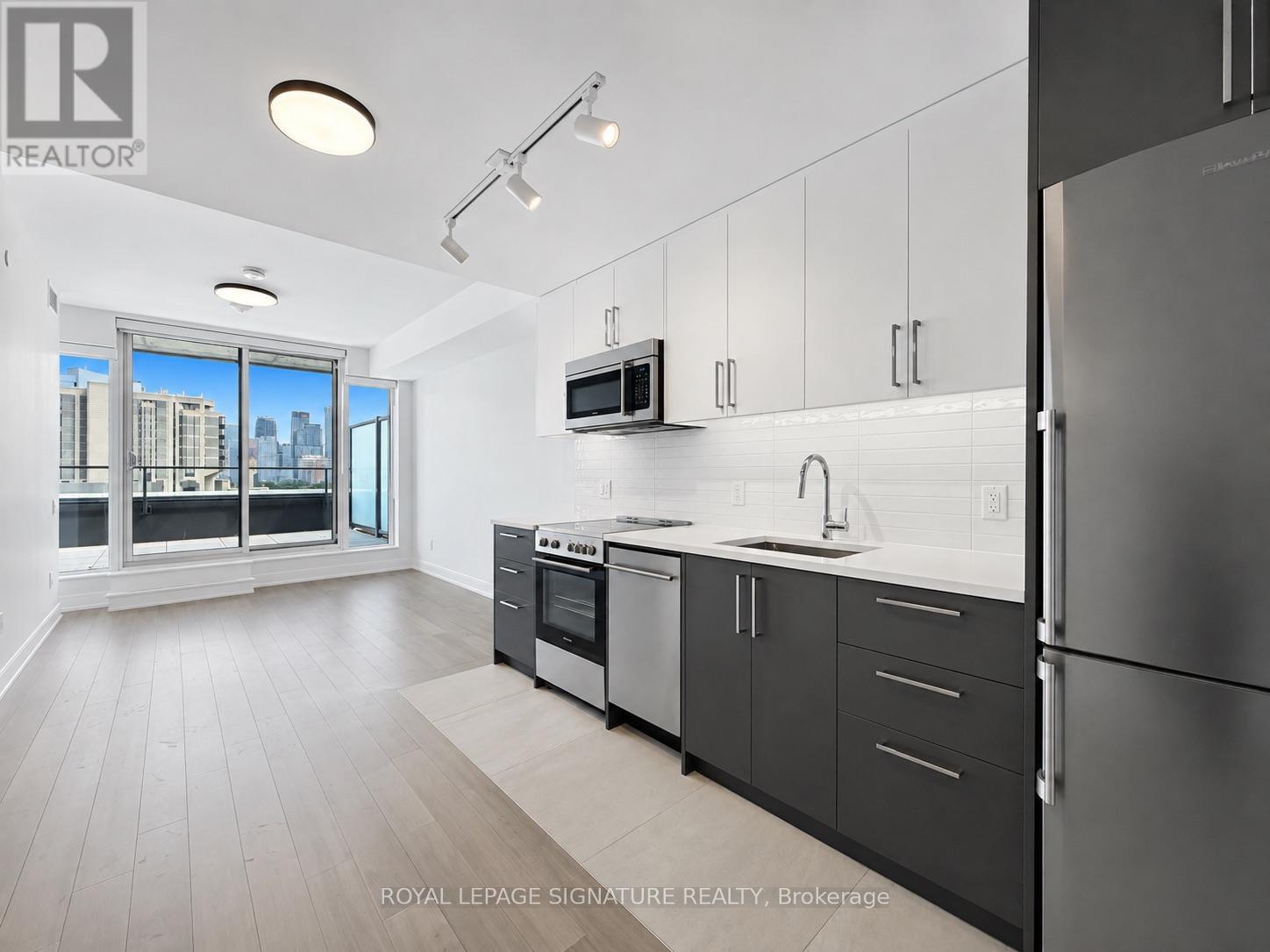 Photo of 664 Spadina Avenue