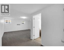 17 Yorkstone Way SW - photo 37