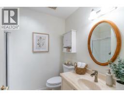 330 2995 Princess Crescent, Coquitlam, BC V3B7N1 Photo 9