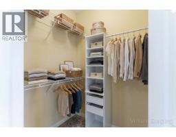 330 2995 Princess Crescent, Coquitlam, BC V3B7N1 Photo 7
