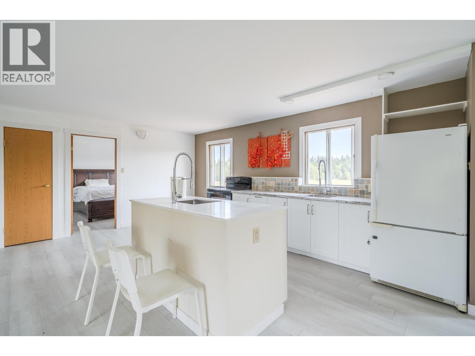 7435 LITTLE FORT 24 HIGHWAY - 13