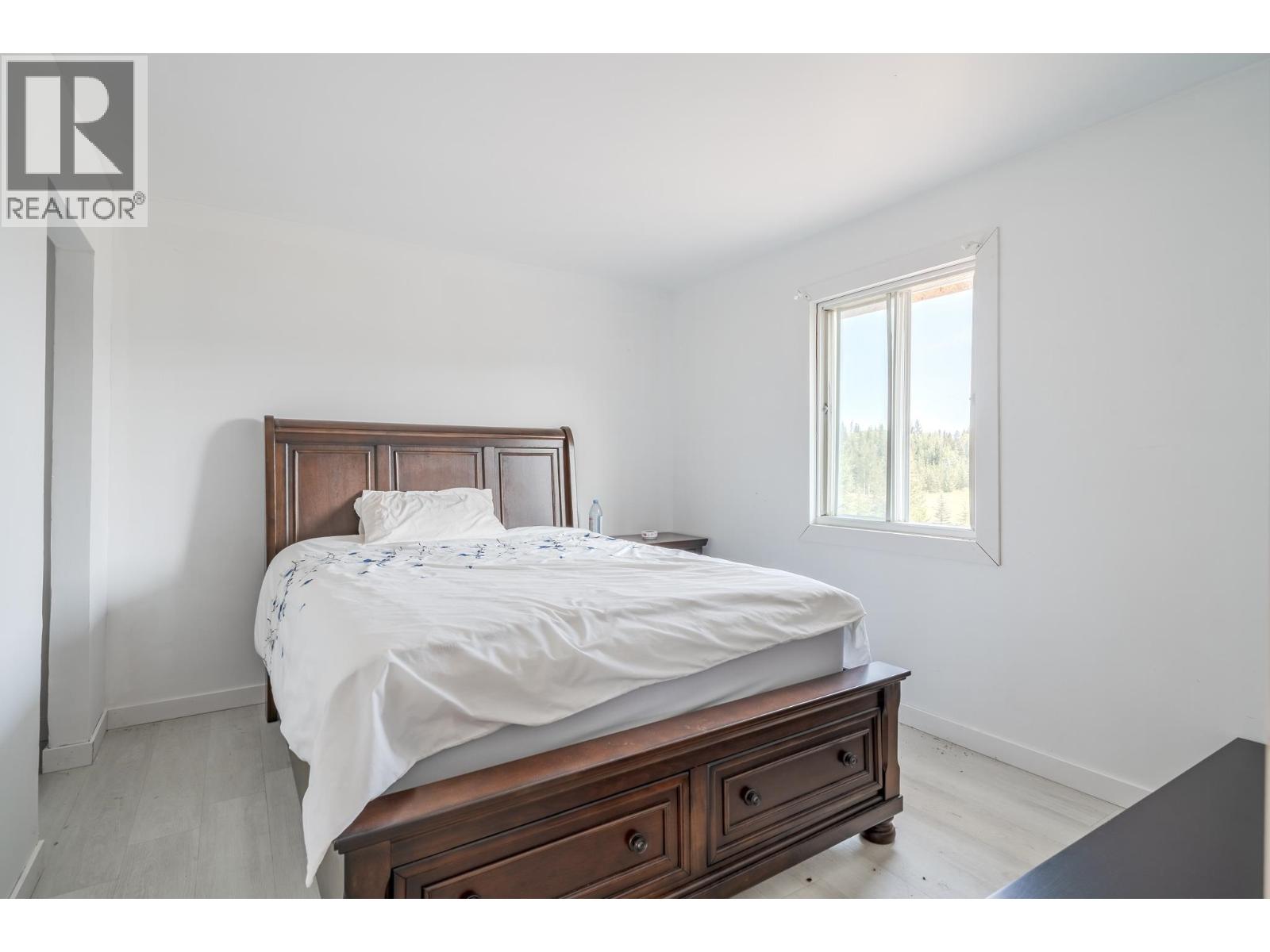 7435 LITTLE FORT 24 HIGHWAY - 19