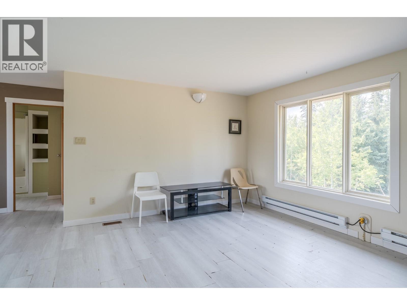 7435 LITTLE FORT 24 HIGHWAY - 15