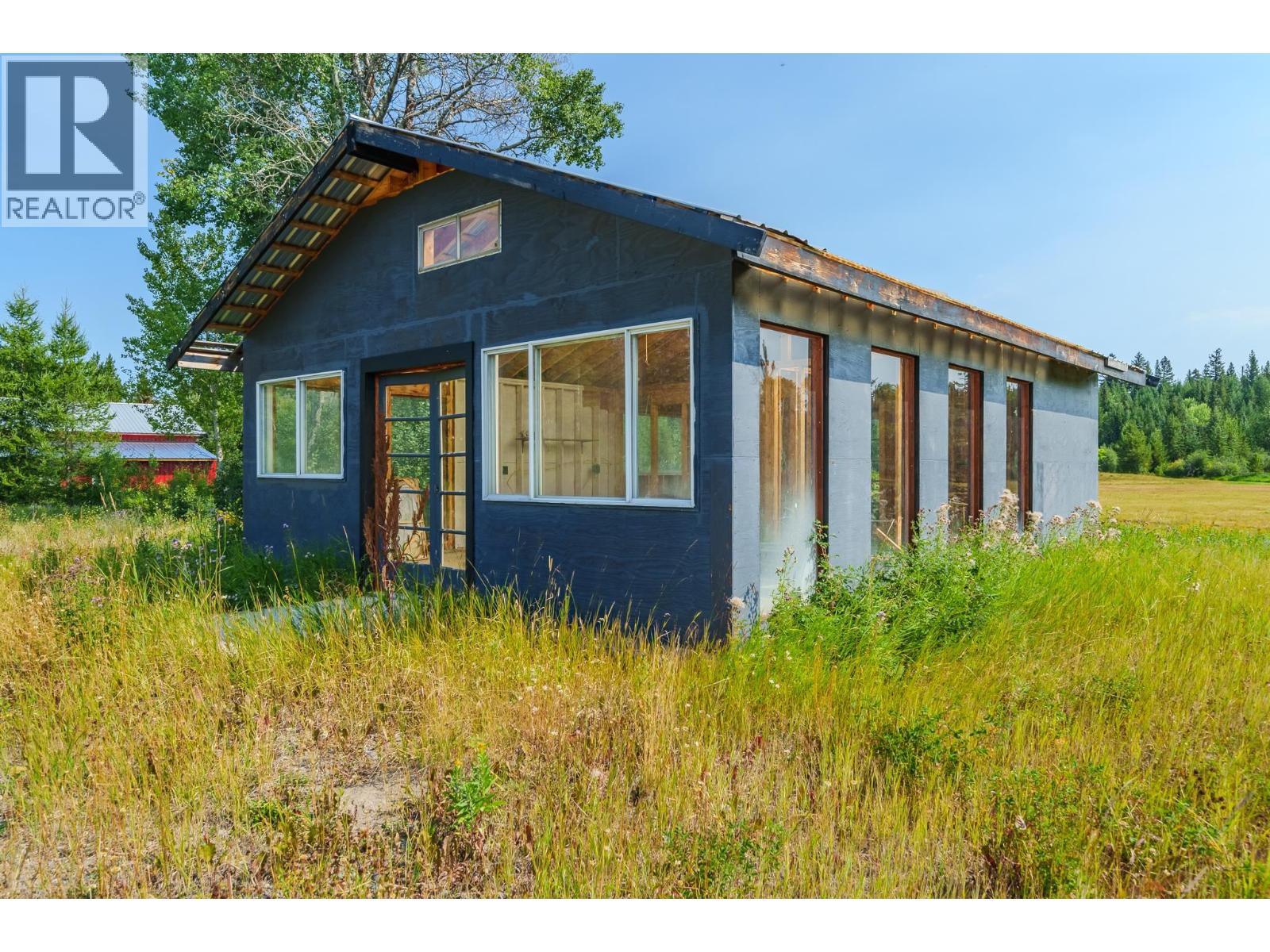 7435 LITTLE FORT 24 HIGHWAY - 30