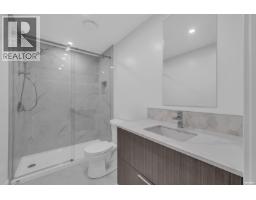 1726 Templeton Drive, Vancouver, BC V5N0K2 Photo 9