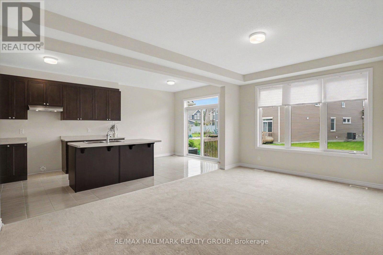 240 SWEETVALLEY DRIVE - Image 17
