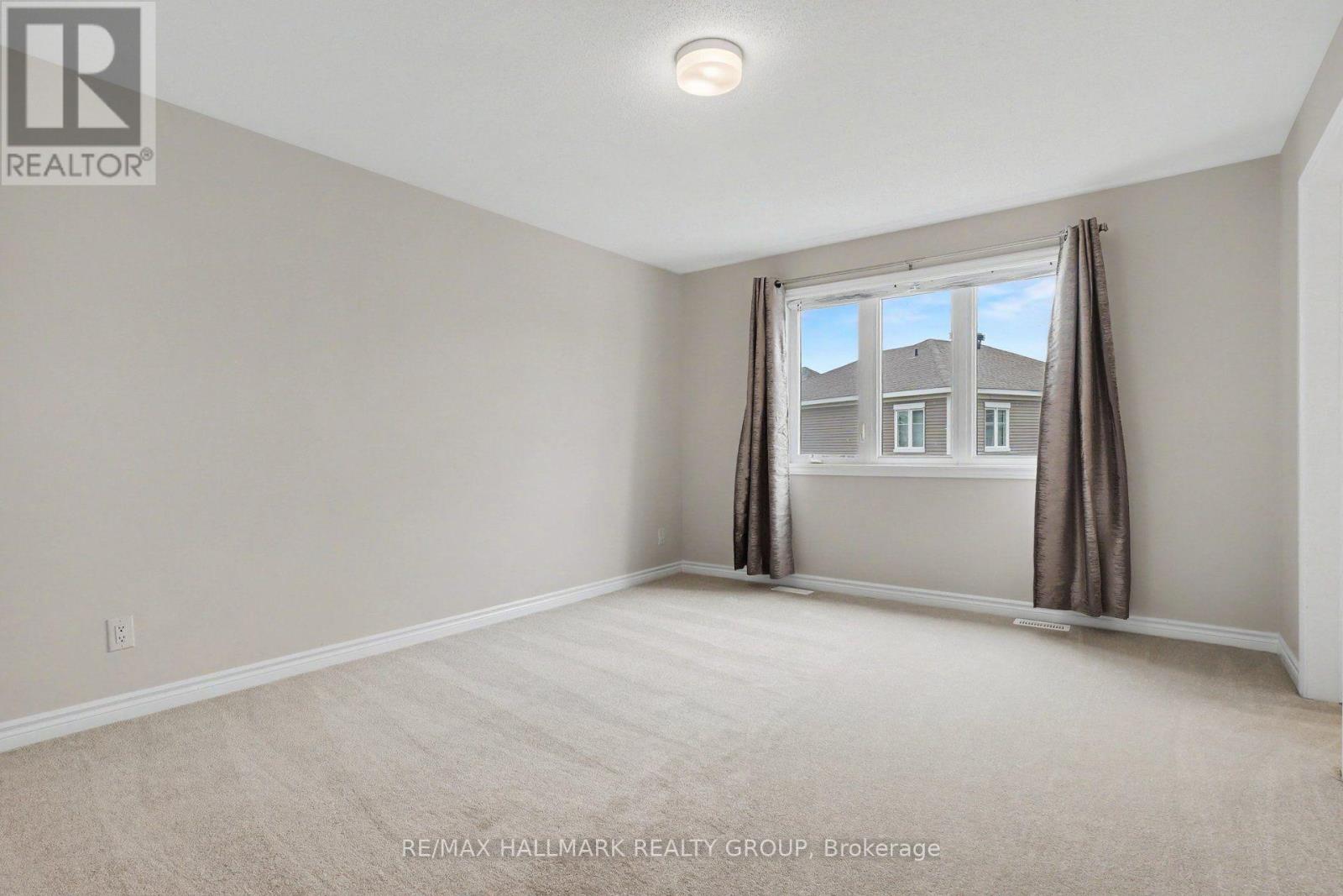 240 SWEETVALLEY DRIVE - Image 21
