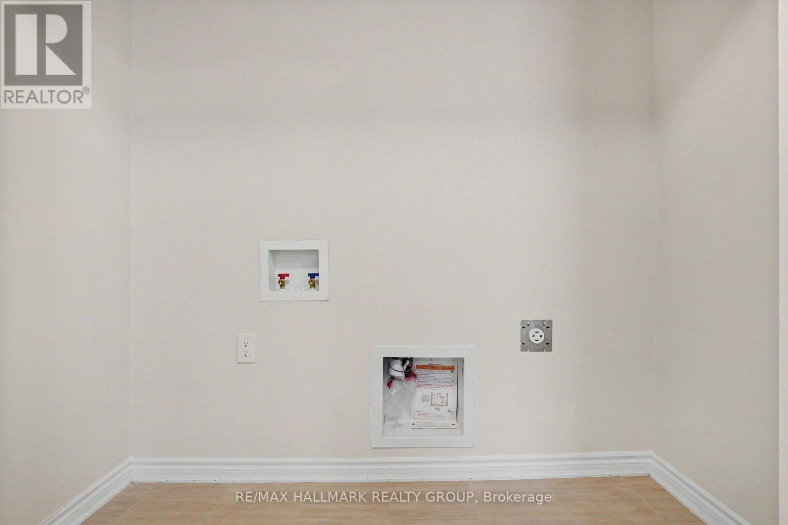 240 SWEETVALLEY DRIVE - Image 31