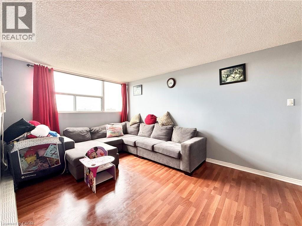 Photo of 2900 BATTLEFORD Road