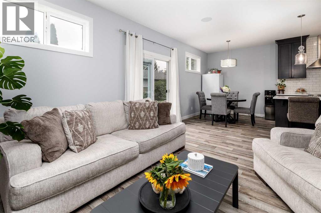 Listing photo – 3541 44 Avenue, Red Deer