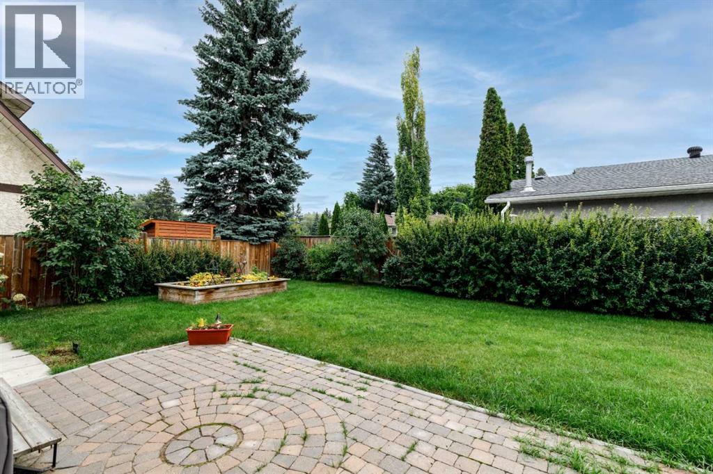 Listing photo – 3541 44 Avenue, Red Deer