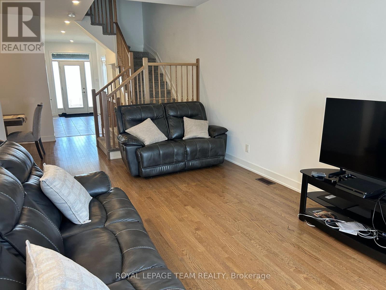 41 MOOSONEE CRESCENT - Image 12