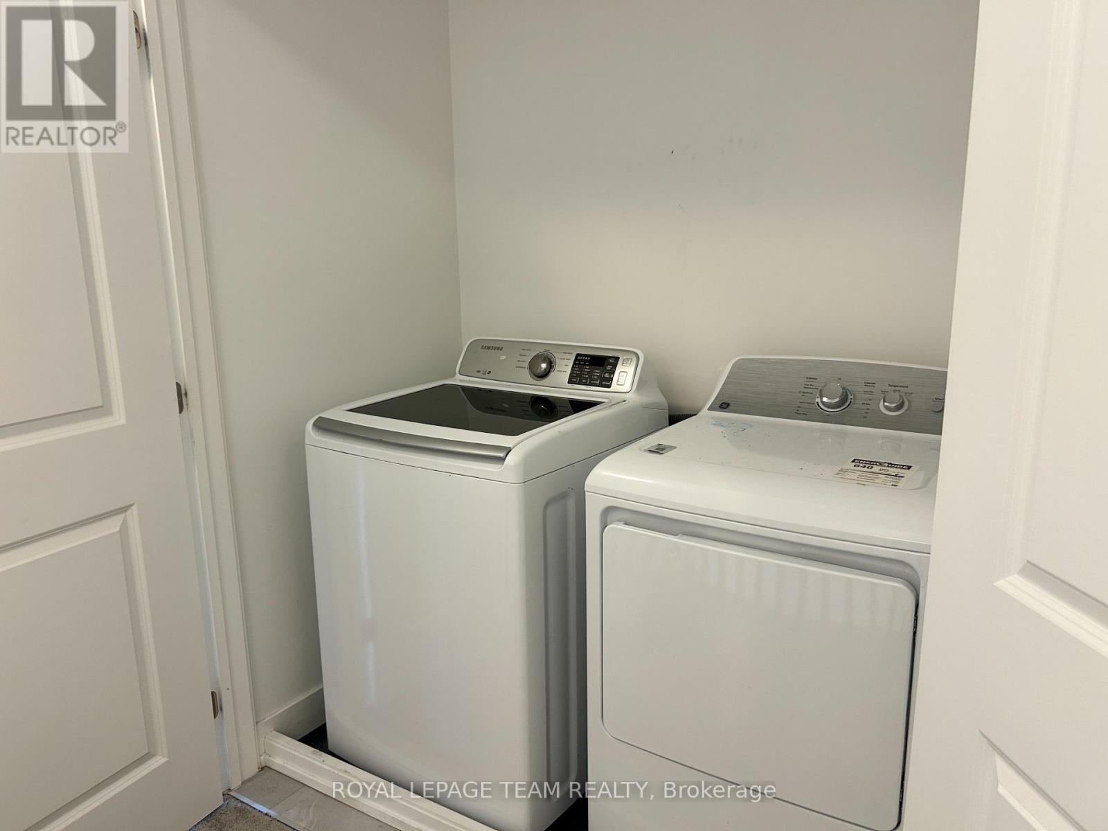 41 MOOSONEE CRESCENT - 25