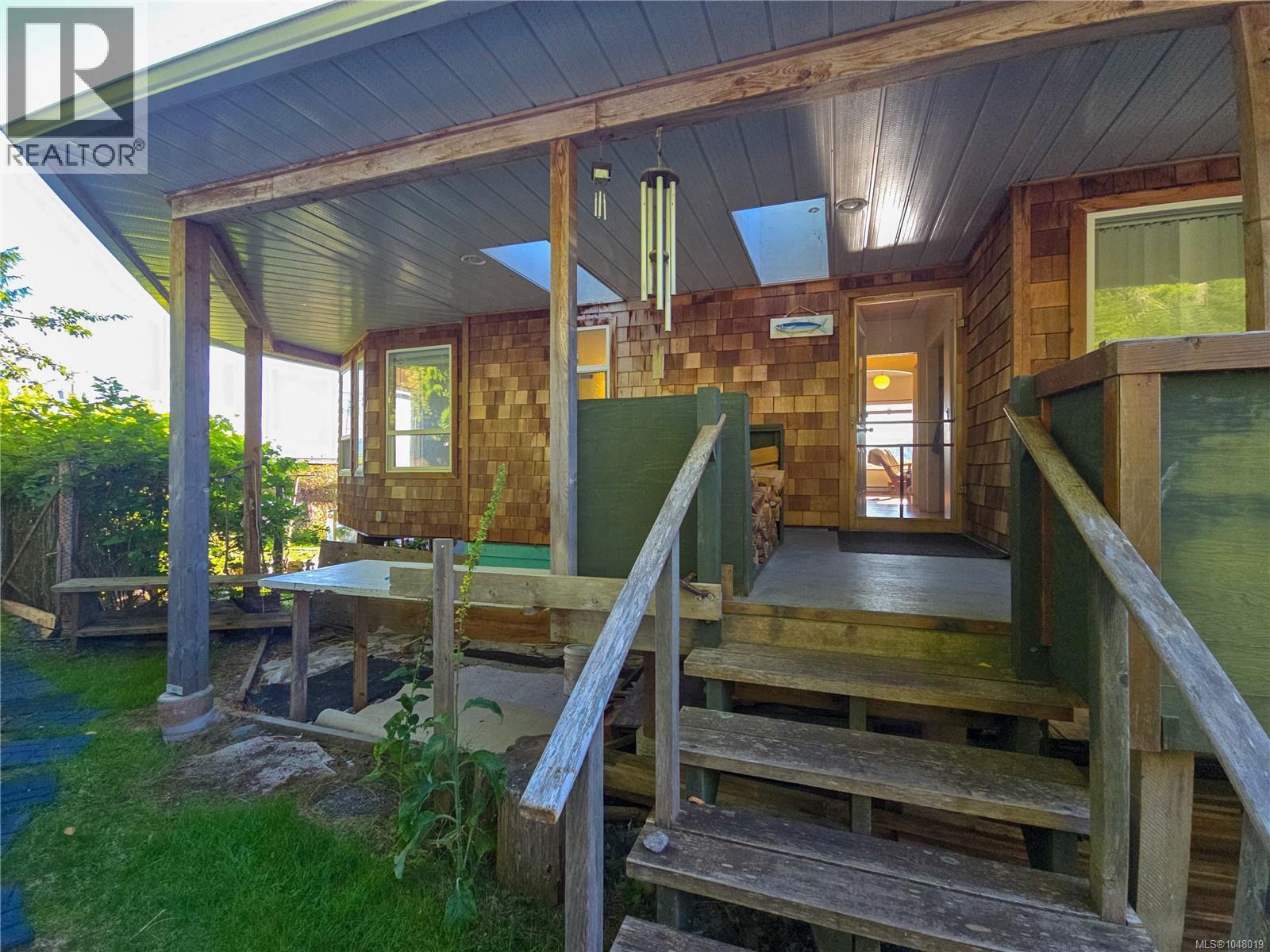 585 1st St - Image 57