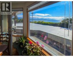 585 1st St, Sointula, BC V0N3E0 Photo 37