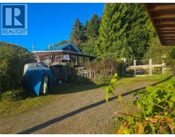 585 1st St, Sointula, BC V0N3E0 Photo 72