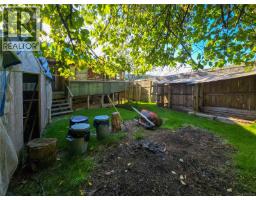 585 1st St, Sointula, BC V0N3E0 Photo 68