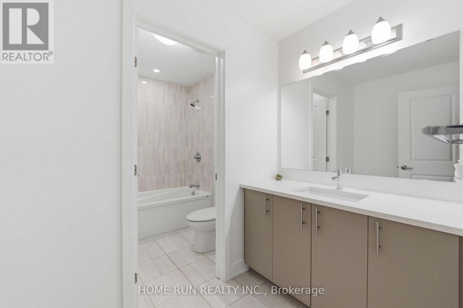 912 DUXBURY LANE - Image 36
