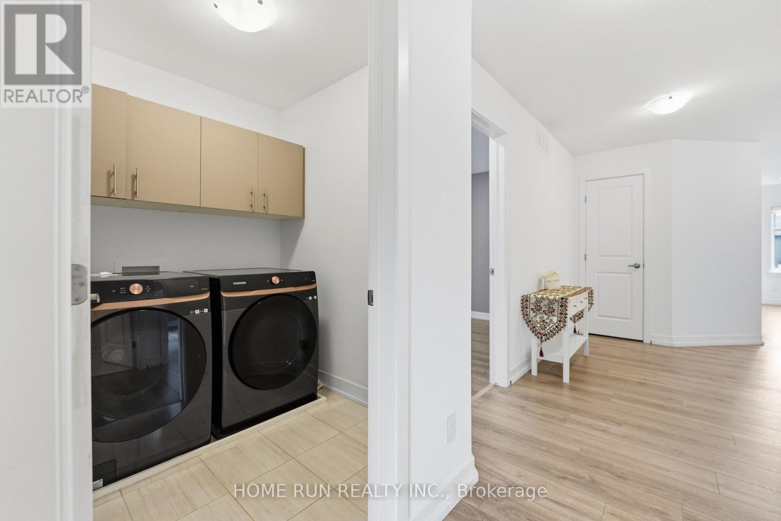 912 DUXBURY LANE - Image 37