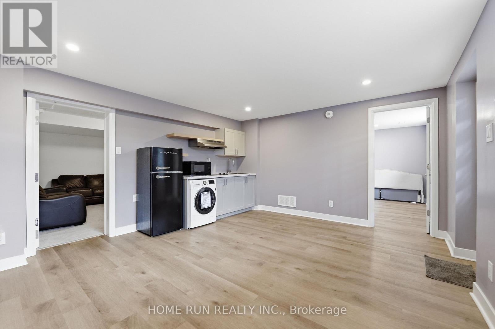 912 DUXBURY LANE - Image 43
