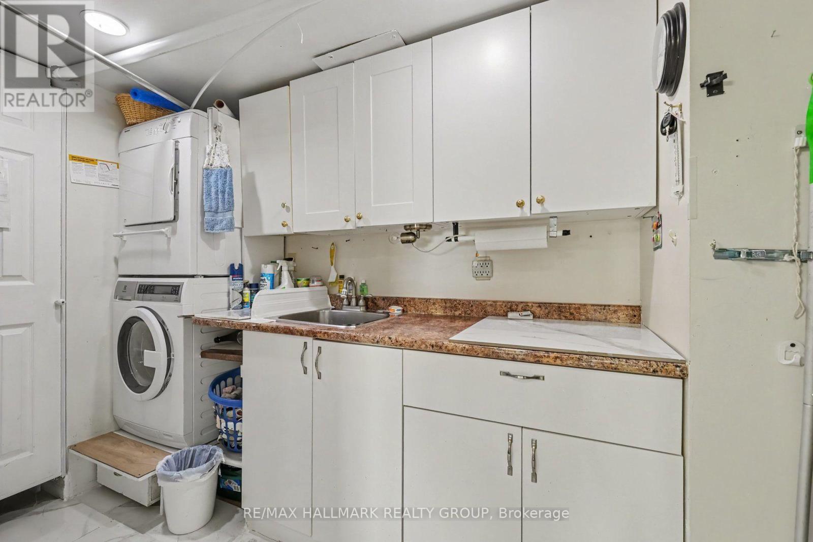 #805 545 ST LAURENT BOULEVARD - Image 26