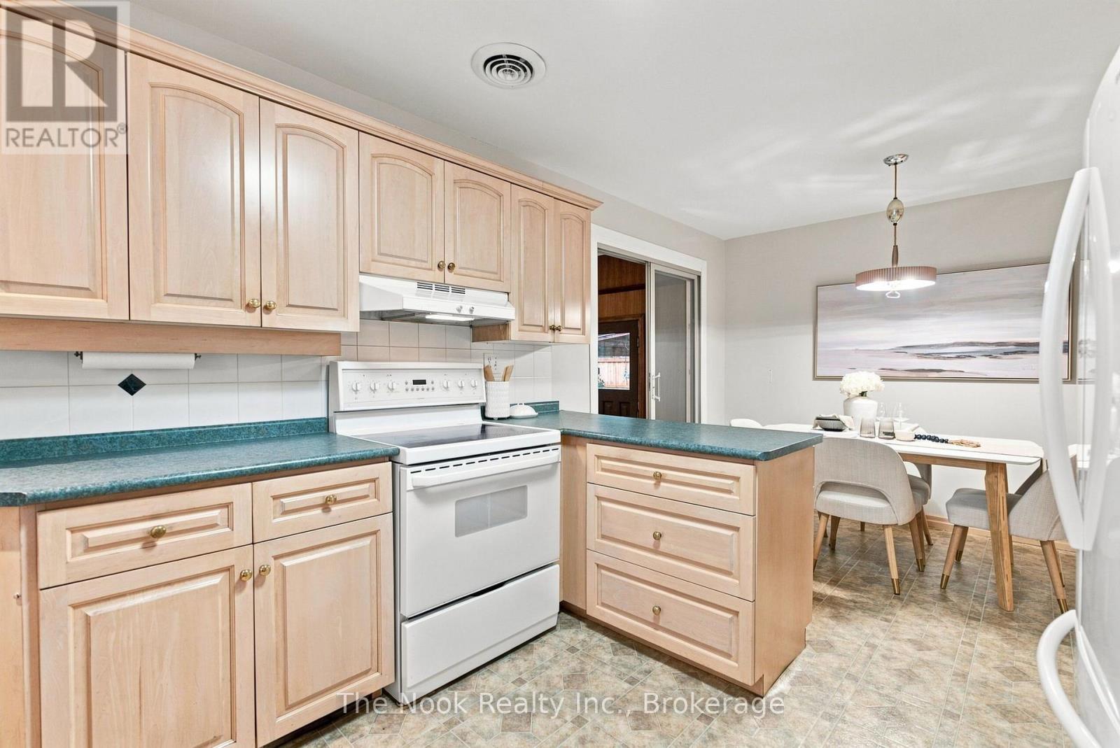 355 RIDGEWAY AVENUE - 13
