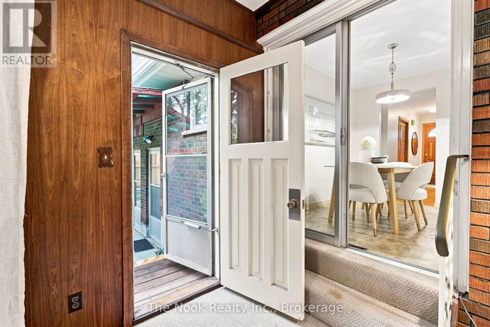 355 RIDGEWAY AVENUE - Image 20