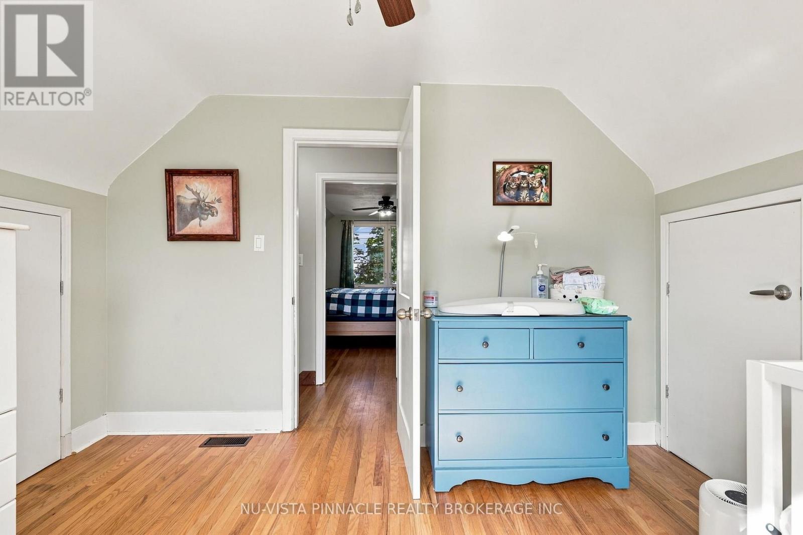 442 GRANDVIEW AVENUE - Image 24