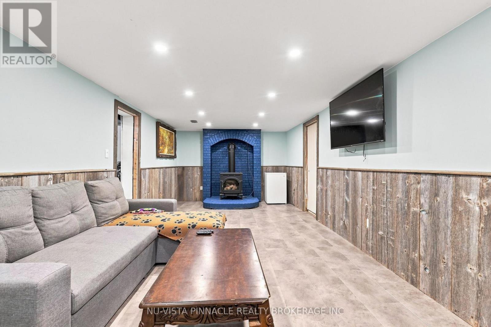 442 GRANDVIEW AVENUE - Image 27
