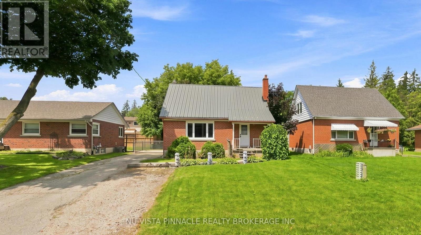 442 GRANDVIEW AVENUE - 3
