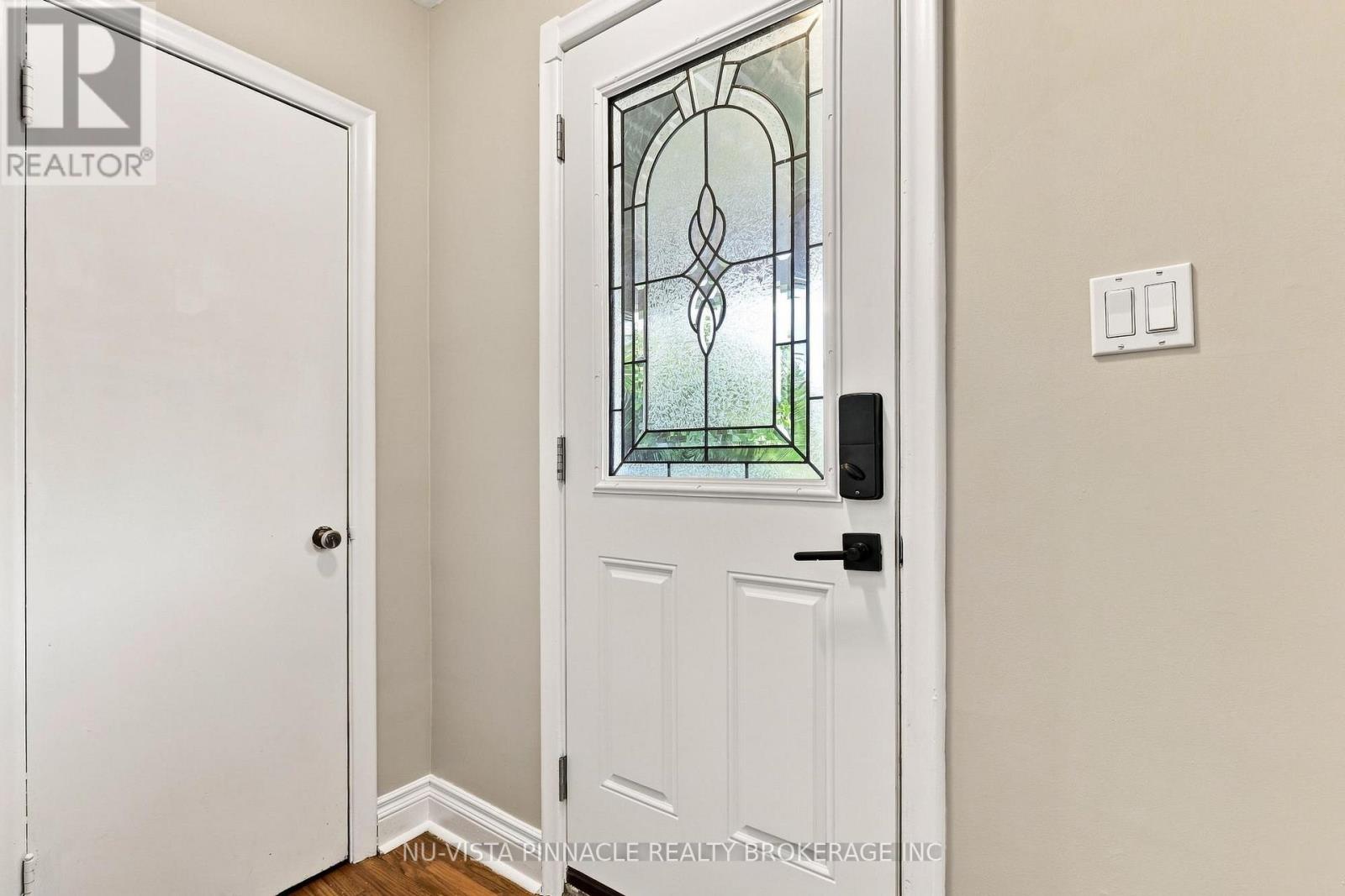 442 GRANDVIEW AVENUE - Image 6